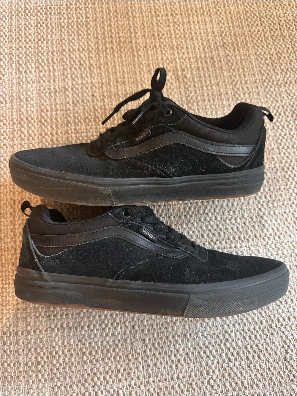 Vans Men's Vans black leather skateboarding Shoes